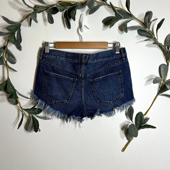 Free People Fray Hem Shorts - Picture 3 of 5